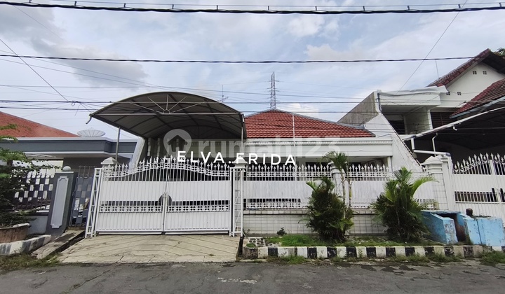 Quick Sale Land-Only House in Dharmahusada Indah, Surabaya Quick Sale Land-Only House in Dharmahusada Indah, Surabaya