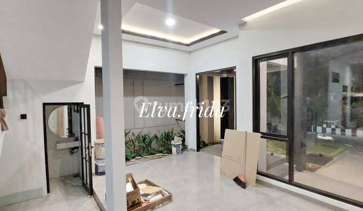 Dijual Cepat Rumah Tropical Modern di Gayungsari Barat Surabaya 2