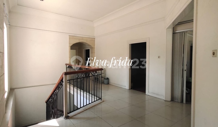 Dijual Murah Rumah di Jalan Juwono Surabaya Pusat