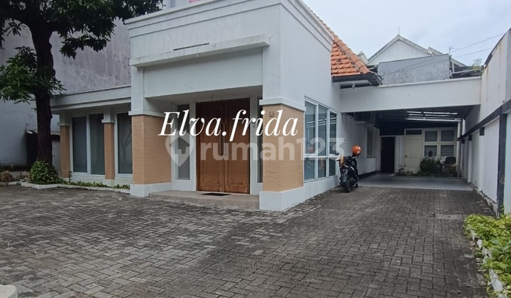 For Sale: 1-Story House on Jl Bawean, Central Surabaya 2