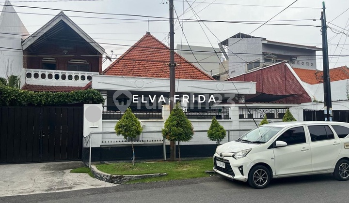 Dijual Rumah di Jalan Karimata Surabaya Pusat