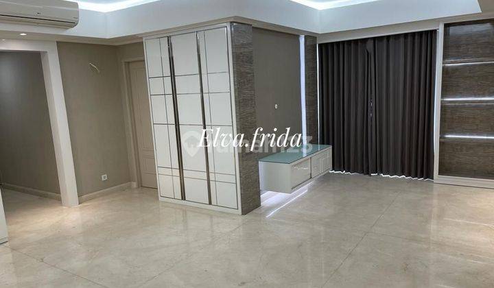 Dijual Murah Furnished Apartemen The Peak Residence Surabaya 1