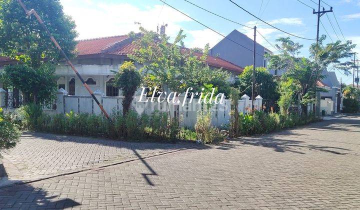 Dijual Murah Rumah Hook Hitung Tanah di Ketintang Wiyata Surabaya 1