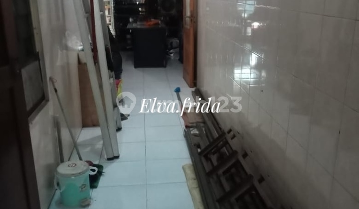 For Sale Cheap Business House in East Petemon Surabaya 2