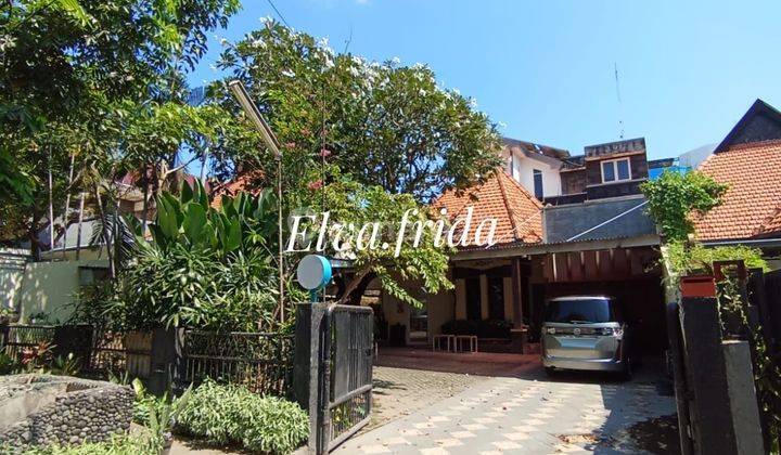 Dijual Rumah Strategis di Jalan Trunojoyo Surabaya Pusat 1