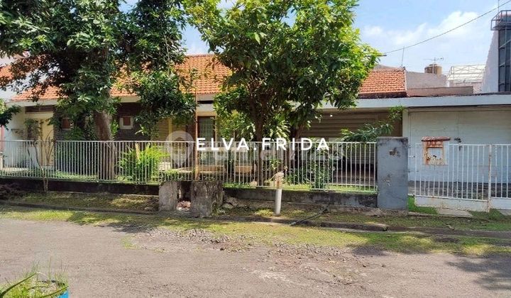 Dijual Rumah Induk dan Kos di Ketintang Surabaya 1