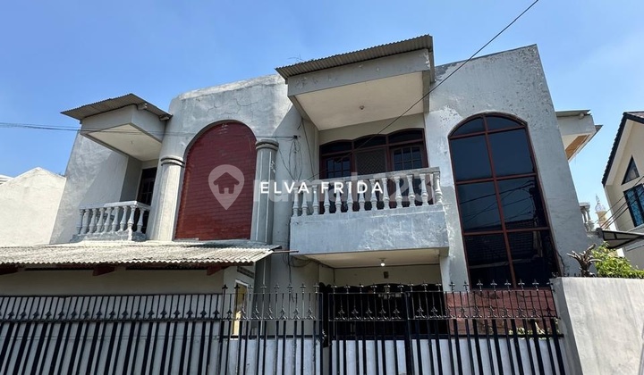 For Sale Hook House in Bendul Merisi Permai Surabaya