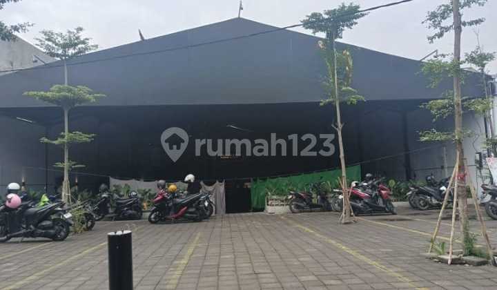 Dijual Murah Gudang Eks Bengkel di Raya Banyu Urip Surabaya