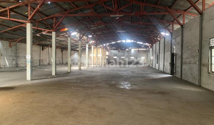 Cheap Sale Ready-to-Use Factory Warehouse on Raya Panjunan Sukodono Sidoarjo Cheap Sale Ready-to-Use Factory Warehouse on Raya Panjunan Sukodono Sidoarjo
