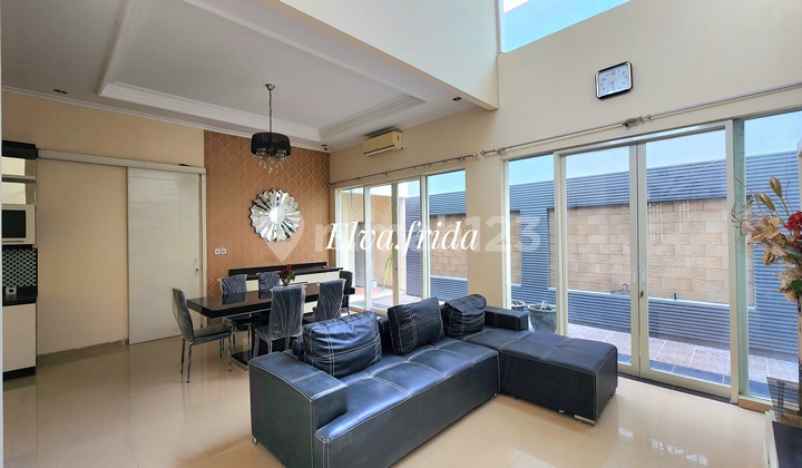 Dijual Termurah Rumah di South Emerald Mansion Surabaya 2