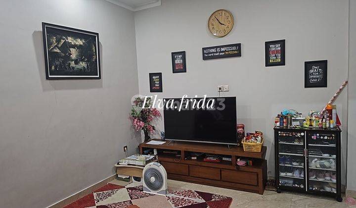 Dijual Rumah 2 Lantai SHM di Ketintang Madya Surabaya 2