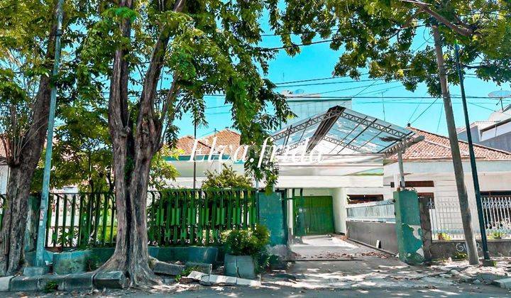 Dijual Paling Murah Rumah di Jalan Slamet Surabaya Pusat 1