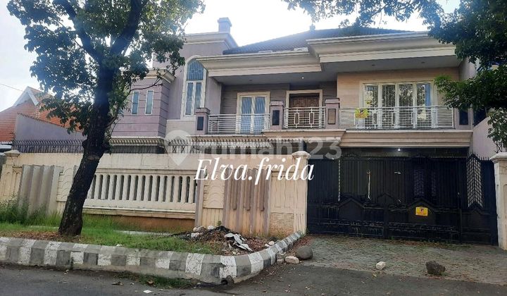 Dijual Rumah Pusat Kota di Jalan Ronggolawe Surabaya 1