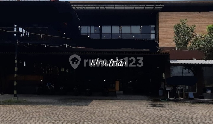 Dijual Murah Rumah Usaha di Raya Merr Surabaya