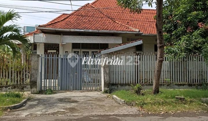 For Sale House Hook Land Calculation Jl Ketupa Central Surabaya 1