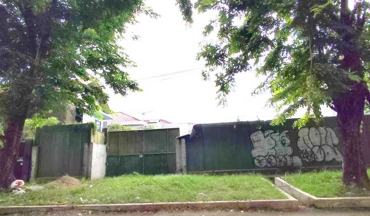 Dijual Tanah Pusat Kota di Jl Wr Supratman Surabaya