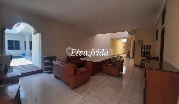 Dijual Rumah Pusat Kota di Jalan Mh Thamrin Surabaya 1