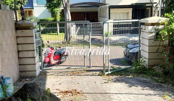 Dijual Murah Rumah Hitung Tanah di Graha Family Surabaya 2