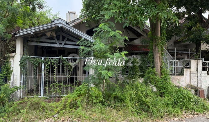 Dijual Rumah Hitung Tanah di Taman Pondok Indah Wiyung Surabaya