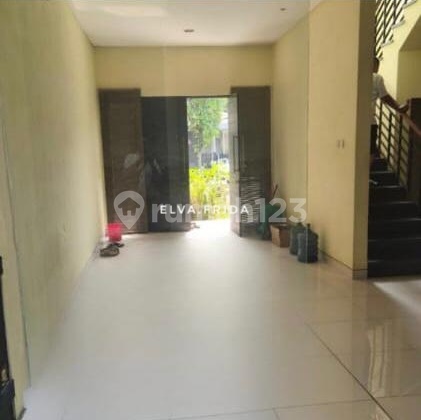 Cheap House for Sale in The Mansion Pakuwon Indah Surabaya 2