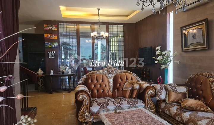 Dijual Rumah 2 Lantai Hook di Royal Residence Surabaya 2