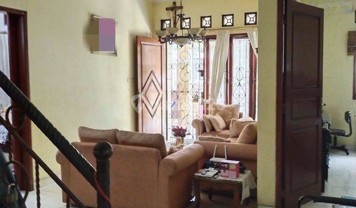 Dijual Desak Rumah Rapi Siap Huni di Cinere, Villa Mutiara Cinere 1