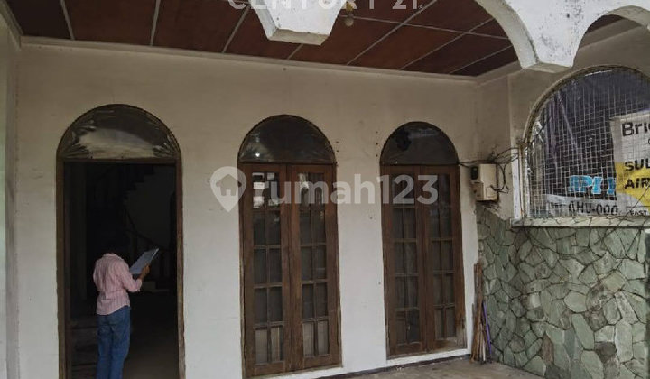 For Sale Old House in Cideng Area Central Jakarta 2