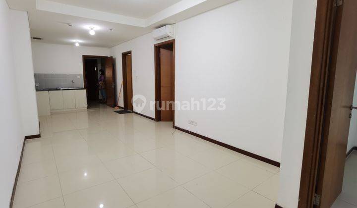 Disewakan murah Condominium Greenbay Pluit Unfurnished  Pluit 1