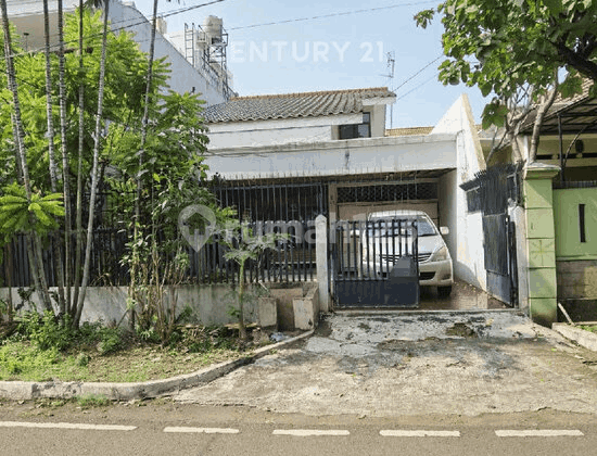 Rumah Tua Hitung Tanah di Kayu Putih Jakarta Timur S9298 Rumah Tua Hitung Tanah di Kayu Putih Jakarta Timur S9298