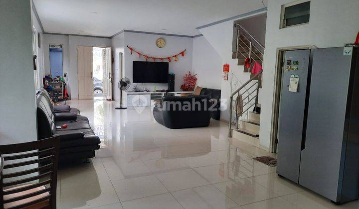 Rumah 2 1/2lantai Di Taman Semanan Indah, Cengkareng,  Jak Bar  2