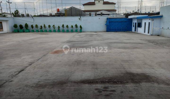 Gudang di Telukan, Grogol 3