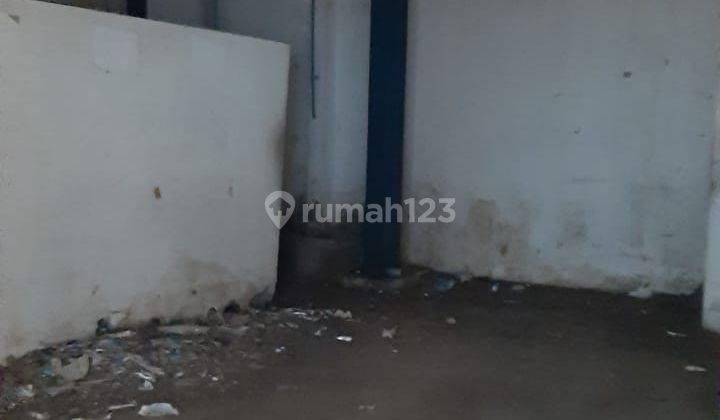 Gudang di Jl Adi Sucipto, Colomadu 4