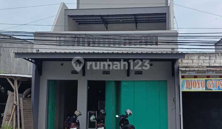 For Sale: Shop House in Selokaton, Gondangrejo 2