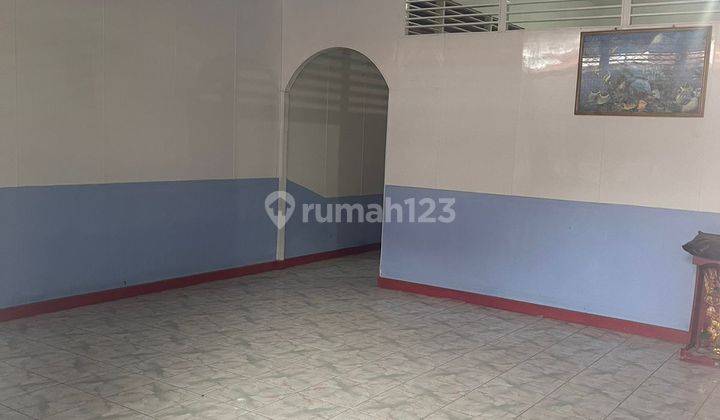 Rumah 2 Lantai dekat area perkantoran di Jl. Imam Bonjol Gg Martapura 3
