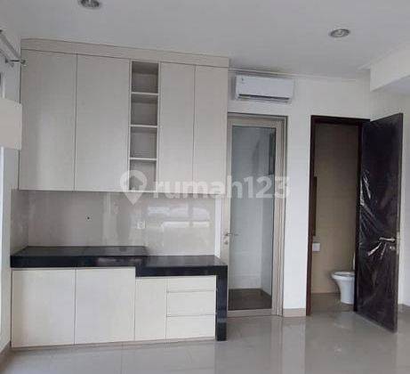  Rumah Semi Furnished Baru PIK2 2