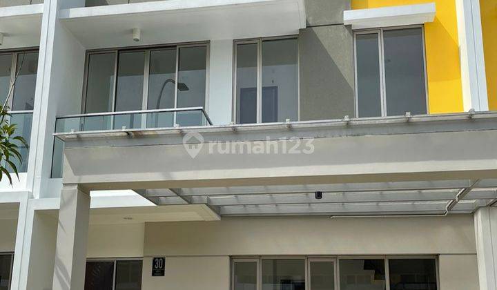  Rumah Cluster PIK 2 Brand New Unfurnished 1