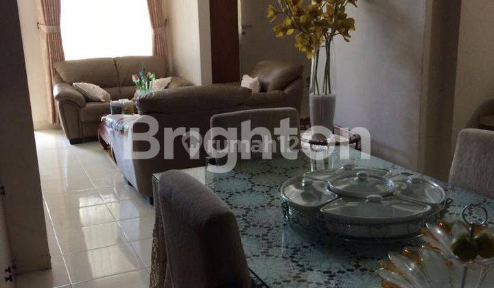 RUMAH  2LT DI  PERUMAHAN BORNEO PARADISO, BALIKPAPAN 2