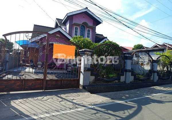 Rumah 2 Lantai Di Wonorejo Daerah Dekat Kampung Timur Rumah 2 Lantai Di Wonorejo Daerah Dekat Kampung Timur