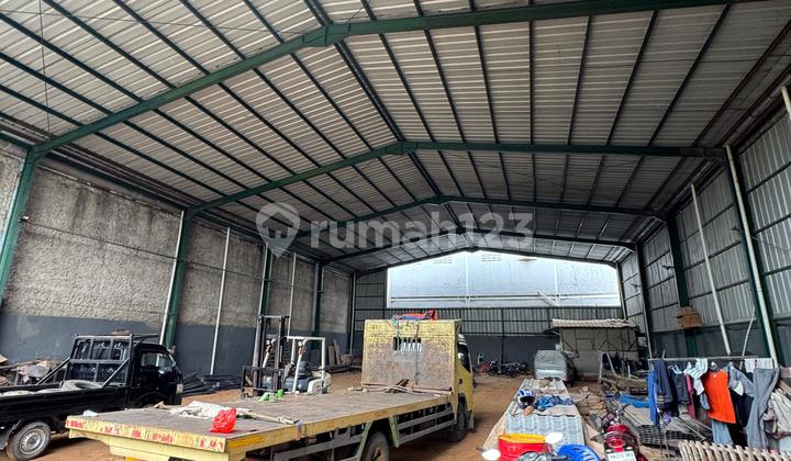 Gudang Dalam Kawasan Kav Dpr Cipondoh Tangerang