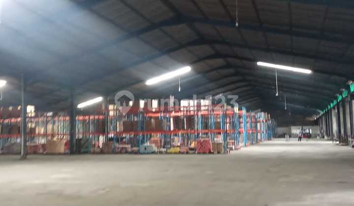 For Rent Gudang Dalam Kawasan Pergudangan, Daan Mogot
