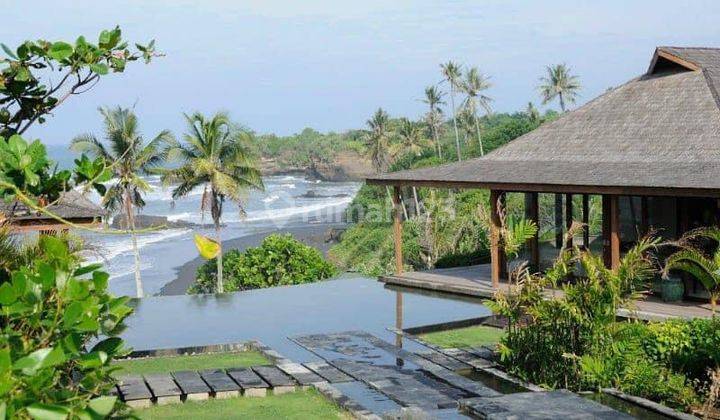 Di jual Luxury villa beach front tabanan Bali memiliki view emazing dan jarang ada.  3
