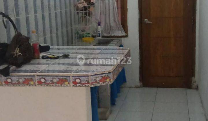 Rumah 2 lantai dalam komplek perumahan 3