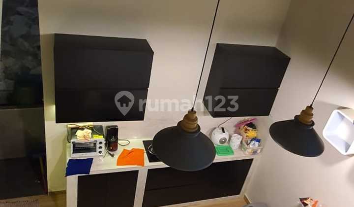 Dijual Rumah Bentuk Ngantong Dan Ada Rooftop. Cantik Sekali 5