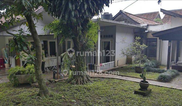 Rare Jarang Ada Dago Mainroad. Rumah Sangat Istimewa Terletak di Pusat Kota Dekat Ke Semua Aktifitas, Posisi Sangat Menyenangkan, Nuansa Kenyamanan Selalu Dalam Lingkungan Rumah