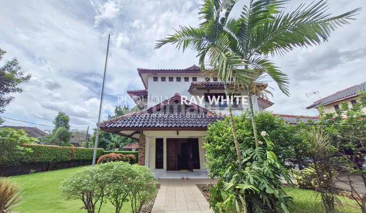 House With Large Land Area in Cilandak Near Cilandak Town Square (Citos) House With Large Land Area in Cilandak Near Cilandak Town Square (Citos)