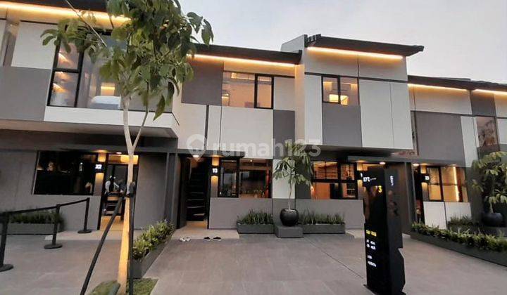 RUMAH 2 LANTAI AREA BISNIS PARK SERPONG STRATEGIS GADING SERPONG 1