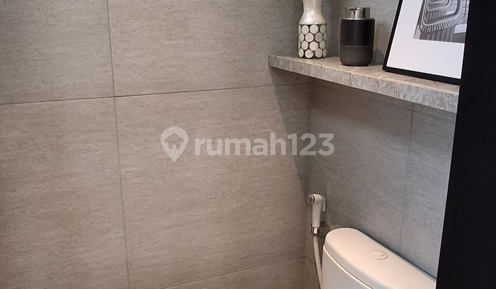 For Sale 2-Story Luxury House Very Strategic Only 5 Minutes From SMS Gading Serpong Tangerang 2