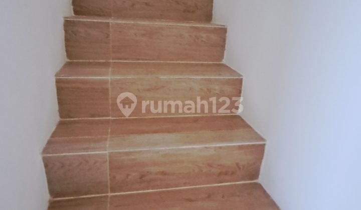 Dijual Rumah 2 Lantai 2 Kamar Tidur Sangat Nyaman Berkonsep Industrial Lokasi Strategis Hanya 10 Menit Menuju Universitas Pradita Dan Umn Gading Serpong 2