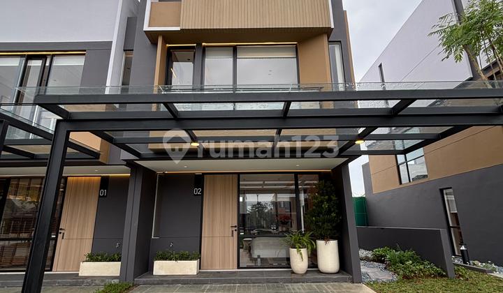 Dijual Rumah Super Mewah3 Lantai 4 Kamar Tidur Sangat Nyaman Lokasi Strategis Hanya 10 Menit ke Sms Gading Serpong 10 Menit ke Tol Legok dan 10 Menit ke Stasiun KRL Jatake BSD Tangerang Dijual Rumah Super Mewah3 Lantai 4 Kamar Tidur Sangat Nyaman Lokasi Strategis Hanya 10 Menit ke Sms Gading Serpong 10 Menit ke Tol Legok dan 10 Menit ke Stasiun KRL Jatake BSD Tangerang