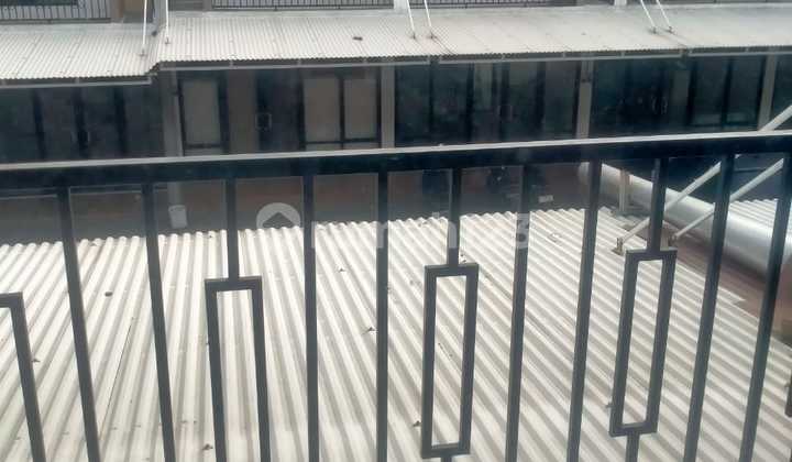 For Rent: 2-Story Shop House in Prima Aryana Karawaci, Strategic Location Only 15 Minutes to Gading Serpong Tangerang Banten. 2